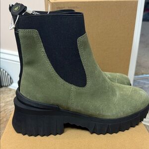 Nurture by Lamaze Green Suede Ankle Booties